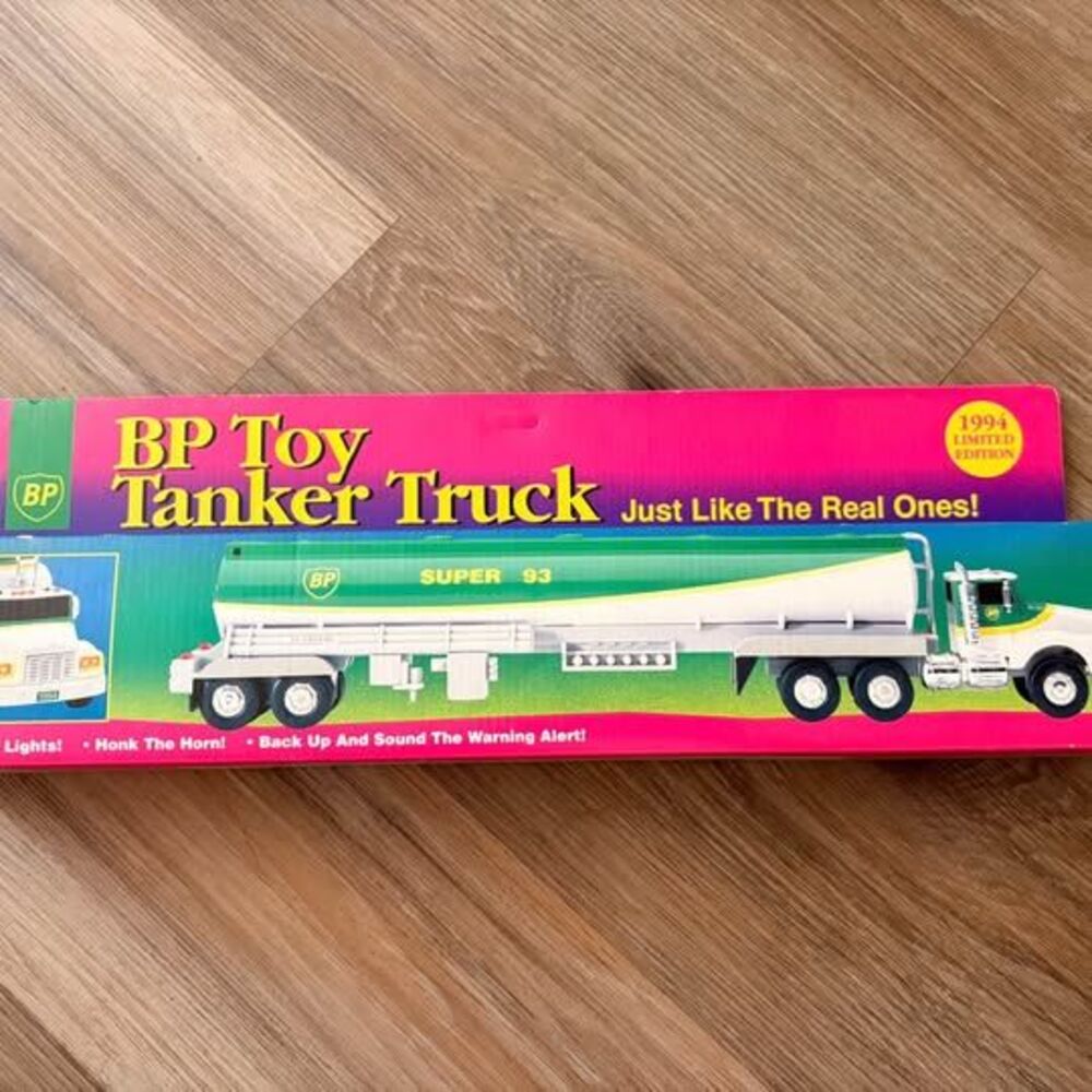 1994 BP Toy Tanker Truck Limited Edition